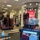 Forretning 2 billede HUNKEMÖLLER Tøjbutikker i København S 84