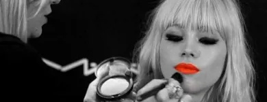 Forretning 1 billede ART OF STYLE AND MAKEUP Optikere i København K 84