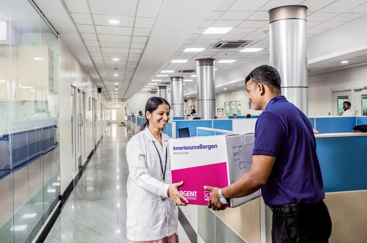 Forretning 5 billede WORLD COURIER